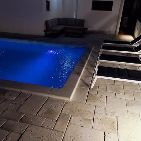 Big Swimming Pool Apartment Monvidal PUY 외부 사진