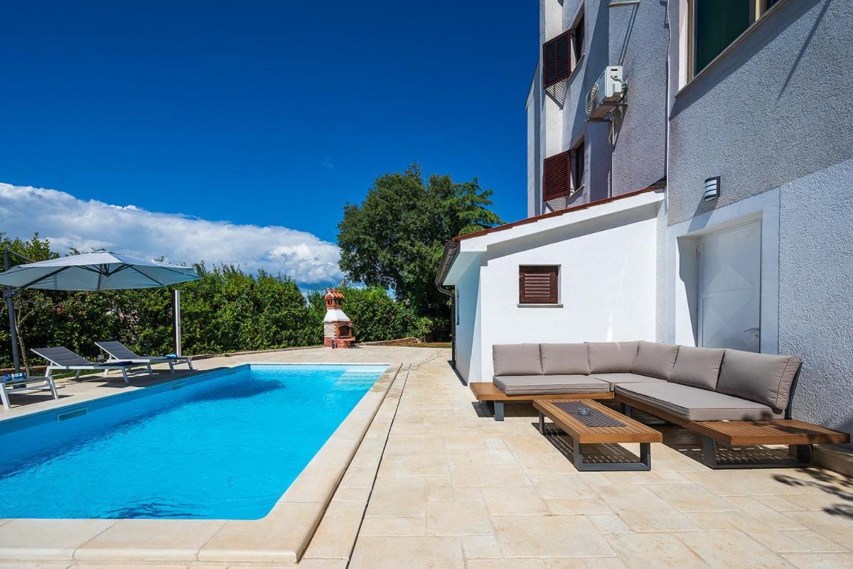 Big Swimming Pool Apartment Monvidal PUY 외부 사진