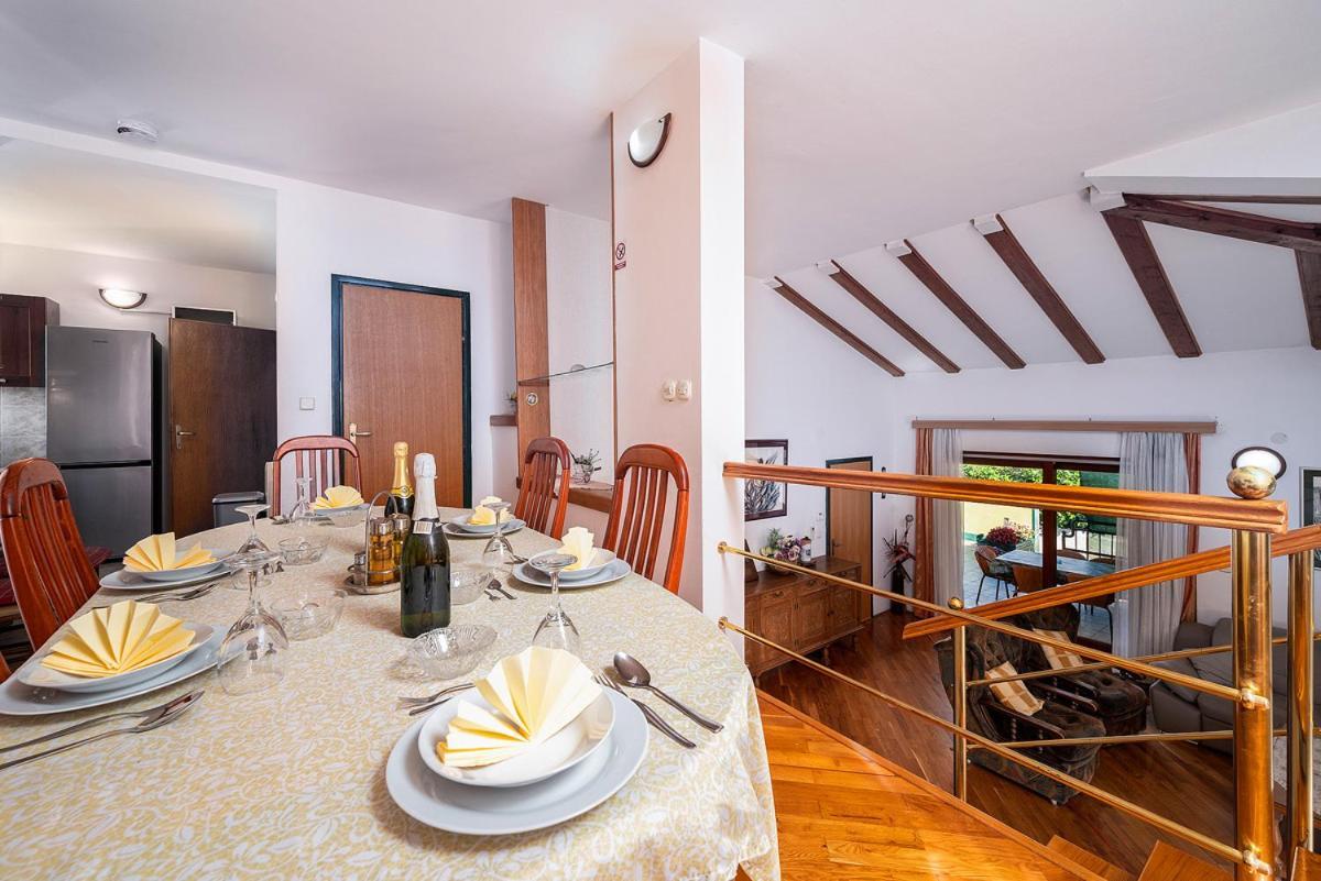 Big Swimming Pool Apartment Monvidal PUY 외부 사진